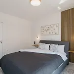 Lili Rose - Exclusive Family With Sea View, Just Steps From