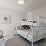 Lili Rose - Exclusive Family With Sea View, Just Steps From Mandre