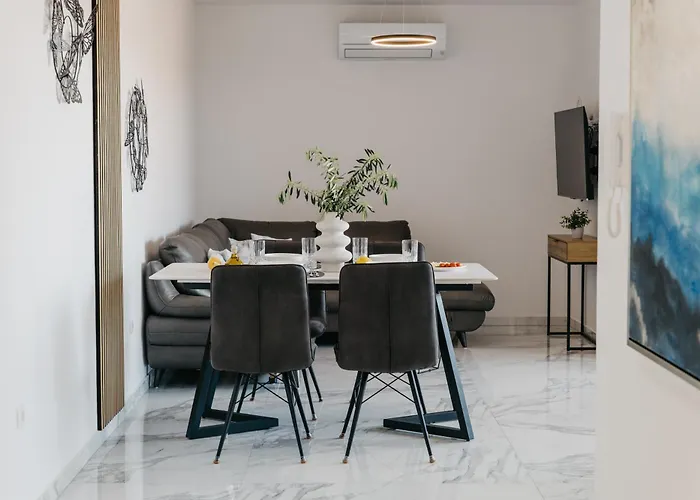 Lili Rose - Exclusive Family With Sea View, Just Steps From Apartment