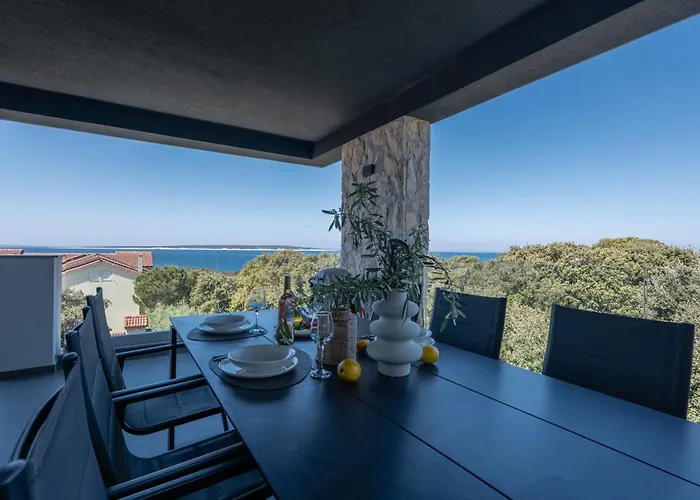Lili Rose - Exclusive Family With Sea View, Just Steps From