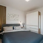 Lili Rose - Exclusive Family With Sea View, Just Steps From Daire Mandre