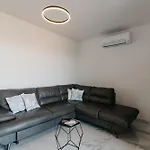 Lili Rose - Exclusive Family With Sea View, Just Steps From Mandre
