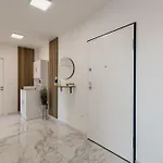 Apartment Lili Rose - Exclusive Family With Sea View, Just Steps From