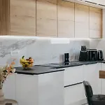 Lili Rose - Exclusive Family With Sea View, Just Steps From Daire Mandre