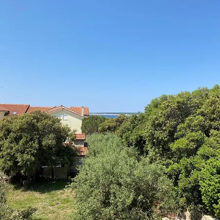 Lili Rose Mandre - Exclusive Family Apartments With Sea View, Just Steps From Beach Apartmán