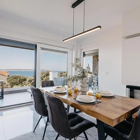 Lili Rose - Exclusive Family With Sea View, Just Steps From Apartment