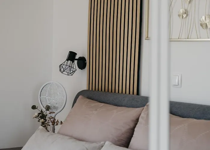 Lili Rose - Exclusive Family With Sea View, Just Steps From Apartman Mandre