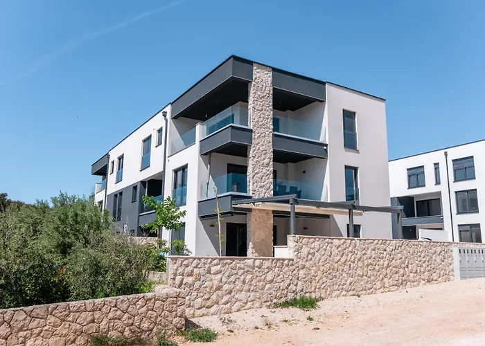 Lili Rose - Exclusive Family With Sea View, Just Steps From Mandre